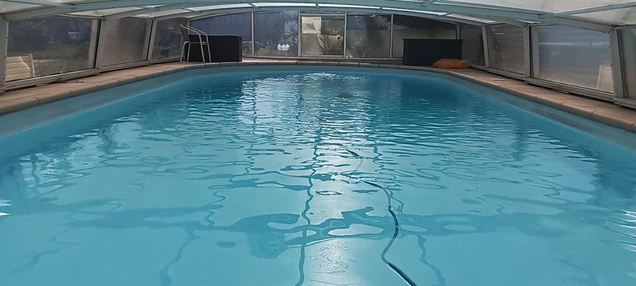 Charmante Maison Avec Piscine Anneyron Экстерьер фото